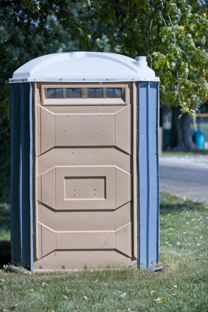 Best Portable bathroom rental  in Garden Acres, CA